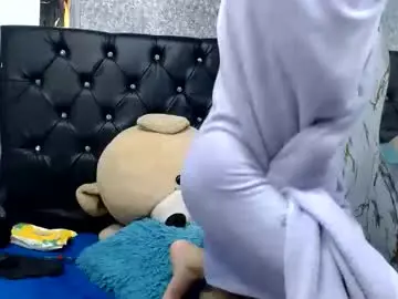 Chaturbate Free Live Porn of isa_x18