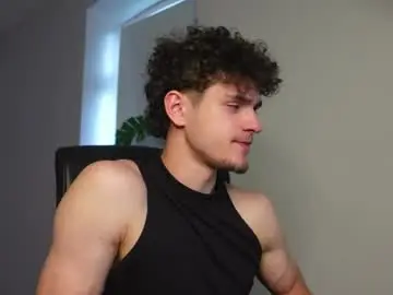 Chaturbate Watch Live Sex Cams of brad_holloway