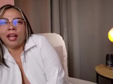 Chaturbate Adult Video Chat of zara_nova