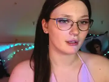 Chaturbate Live Sex Cam of milliedoll