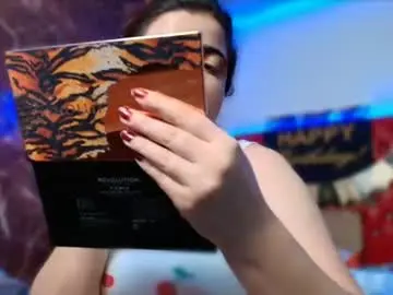 Chaturbate Adult Webcam of crazzy_pussy