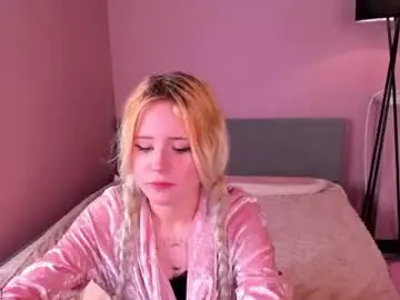 Chaturbate Adult Video Chat of kiki_peach