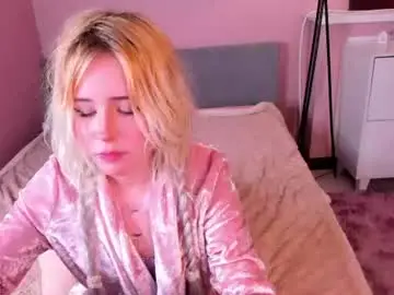 Chaturbate Watch Live Sex Cams of kiki_peach