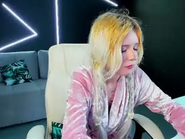 Chaturbate Free Live Porn of kiki_peach