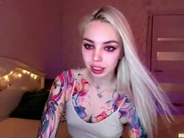 Chaturbate Watch Live Sex Cams of lillimooore