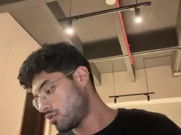 Chaturbate Watch Live Sex Cams of bdever7