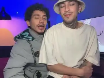 Chaturbate Nude Webcam of noah_and_steven