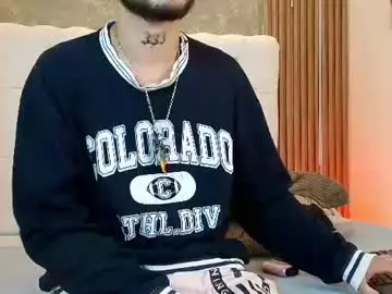 Chaturbate Live Sex Cam of steven_skiing