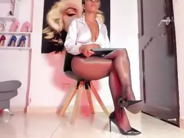 Chaturbate Sex Cam of alisiadreams