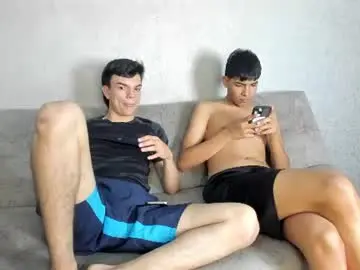 Chaturbate Adult Webcams of pelusos_mens