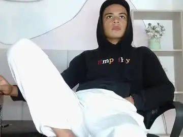 Chaturbate Live Sex of edylucianni