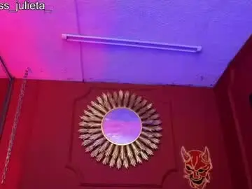 Chaturbate Best live sex cam show of julieta_russell