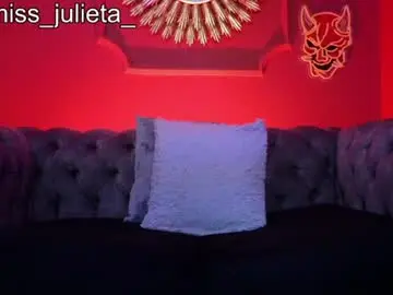 Chaturbate Best live sex cam show of julieta_russell