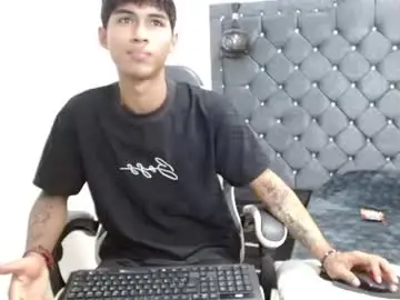 Chaturbate Nude Webcam of luka_big18