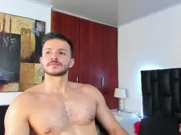 Chaturbate Live Sex Cam of marcus_lafourt