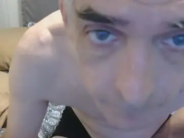Chaturbate Live Sex of justasexyguyforu