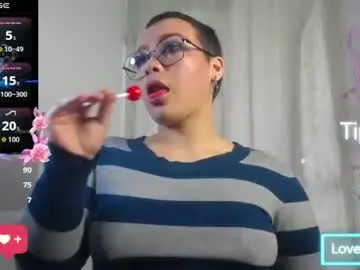 Chaturbate Free Live Porn of cherry__420