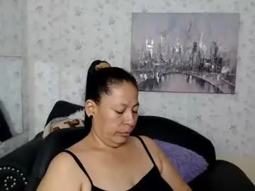 Chaturbate Private Sex Chat of mature_martina_