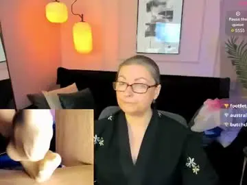 Chaturbate Live Sex Cam of alexandra_kind