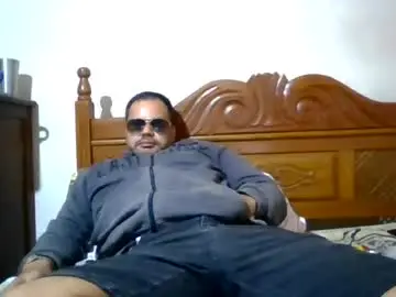 Chaturbate Best live sex cam show of benjamin_anderson