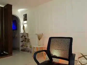 Chaturbate Live Sex Cam of natalia_hernandez1