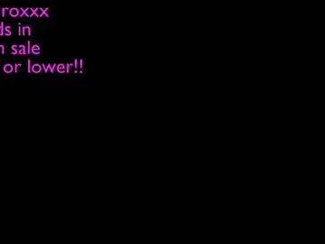 Chaturbate Live Sex Cam of moonroxxx