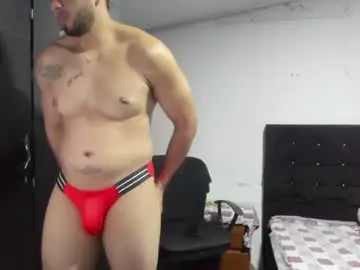 Chaturbate Live Sex Cam of ryan_xc1