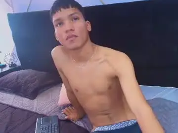 Chaturbate Private Sex Chat of kirossinclair