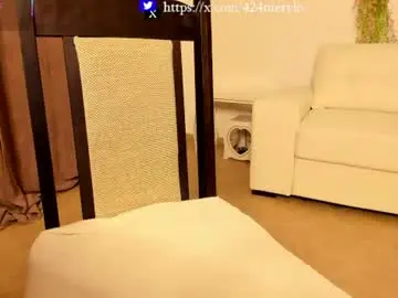Chaturbate Live Sex Cam of mery_lo