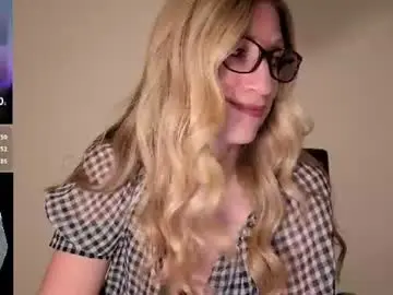 Chaturbate Live Sex Cam of wynfreya