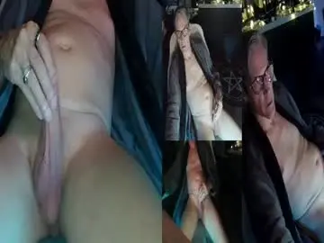 Chaturbate Adult Webcam of d_j_strokes