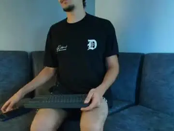 Chaturbate Best live sex cam show of justinsinner1