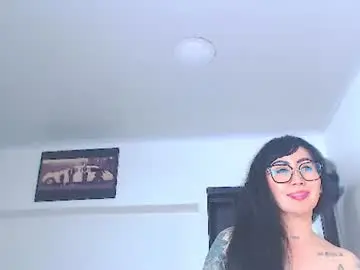Chaturbate Best live sex cam show of vicky_hotmilf