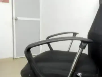 Chaturbate Free Porn Cam of slim_master12