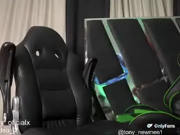 Chaturbate Sex Cam of tony_newmen