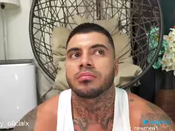 Chaturbate Sex Cam of tony_newmen