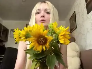 Chaturbate Free Live Porn of belledys