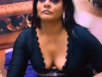 Chaturbate Live Sex Cam of indiancherrypie