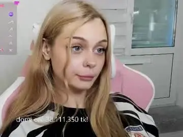 Chaturbate Live Sex of melonipinkbb