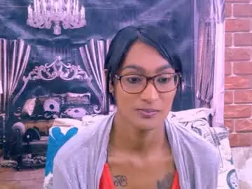 Chaturbate Adult Video Chat of indianrebel4u2luv