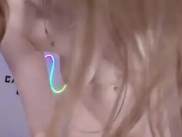 Chaturbate Live Sex of b4by_emilia