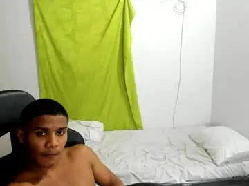 Chaturbate Free Porn Cam of corzoethan