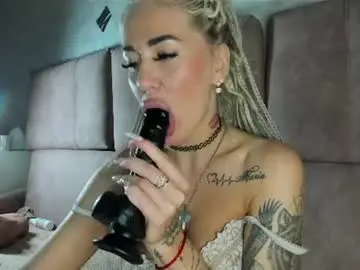 Chaturbate Free Porn Cam of kiramagnolia