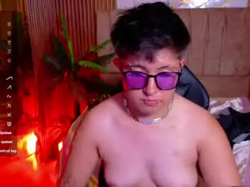 Chaturbate Nude Webcam of nevolo_tay