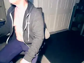 Chaturbate Live Porn of milehi1958