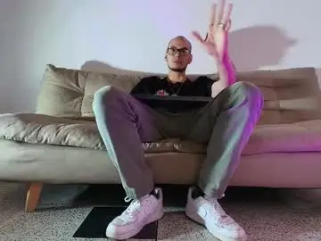 Chaturbate Nude Webcam of vlad__night