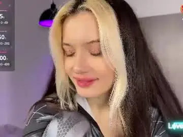 Chaturbate Live Sex Cam of _blowjob_queen_