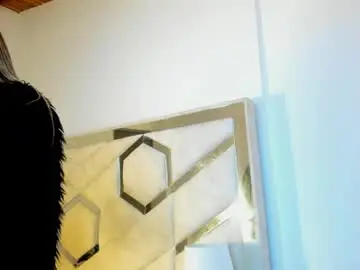 Chaturbate Nude Webcam of mami_soto