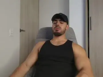 Chaturbate Live Porn of andrew_west_