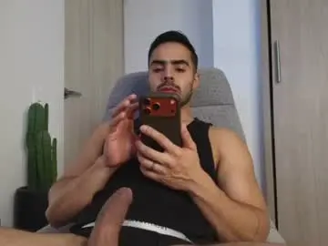 Chaturbate Watch Live Sex Cams of andrew_west_
